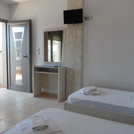 Sarti-inn Σάρτη