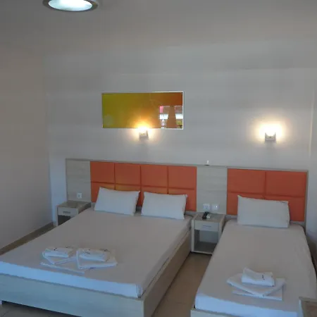 Ξενοδοχείο Sarti-inn *